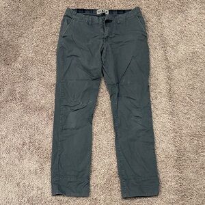 21men Dark Gray Chinos